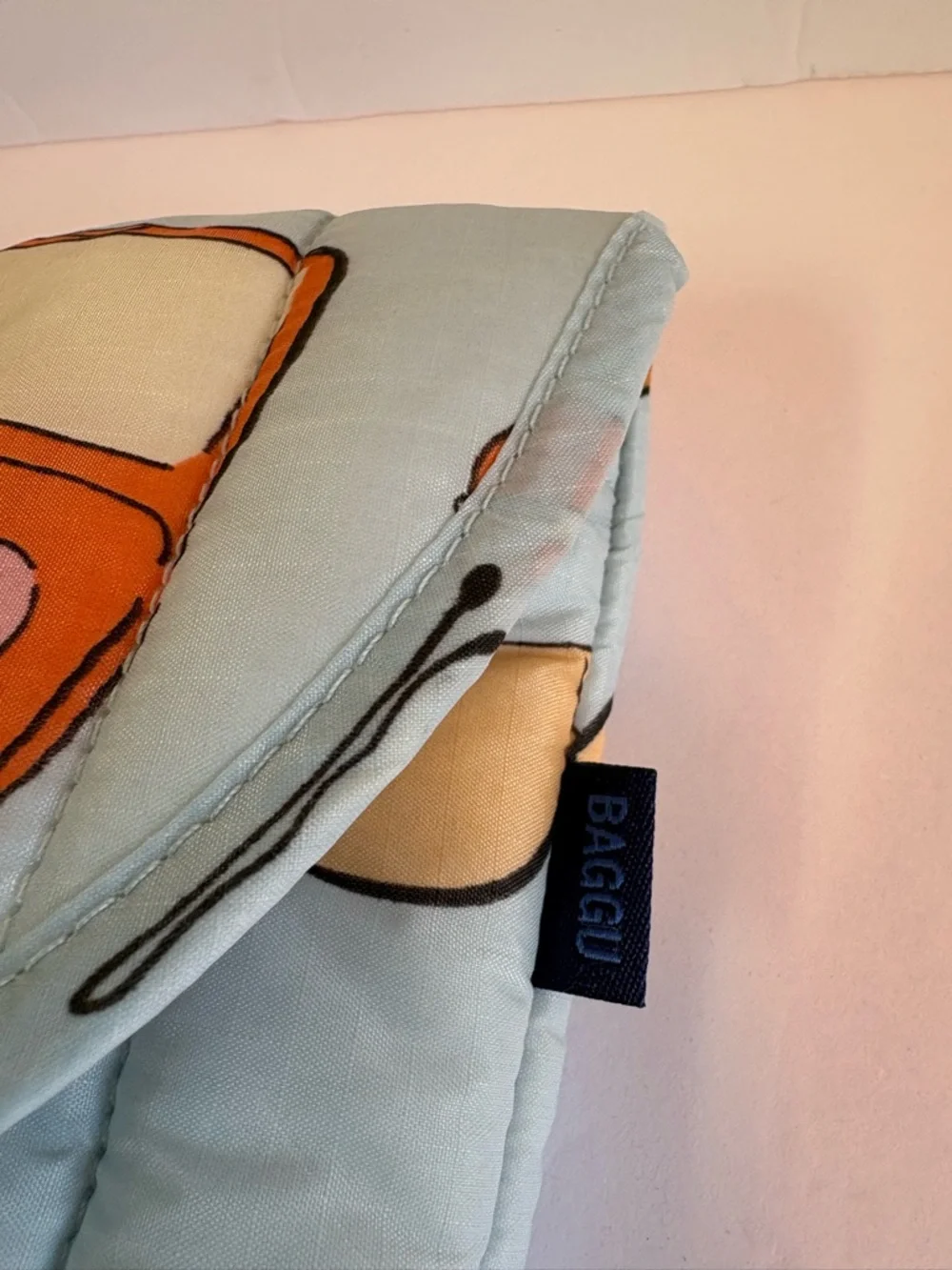 NWOT BAGGU 13
